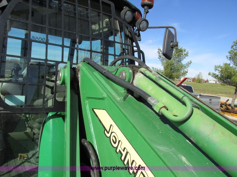 image for item F4013 2004 John Deere 3800  articulated telehandler