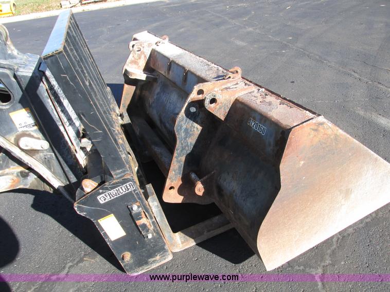 image for item F4013 2004 John Deere 3800  articulated telehandler