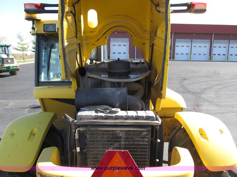 image for item F4015 2002 New Holland LM430 ATPTMC telehandler