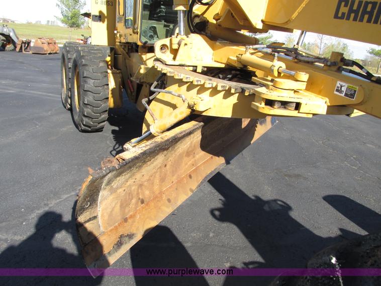 image for item F4016 1994 Champion 720A Series III articulated motor grader