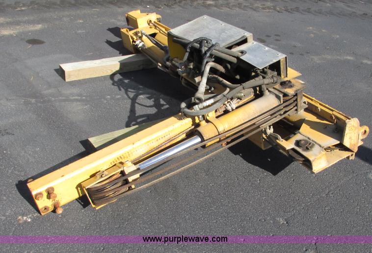 image for item F4016 1994 Champion 720A Series III articulated motor grader