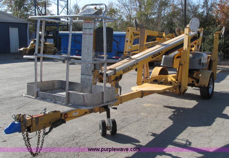 image for item F4029 2007 Bil-jax 3632T pull behind man lift