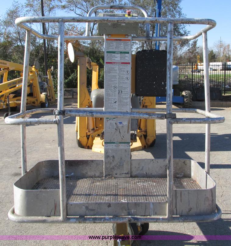 image for item F4029 2007 Bil-jax 3632T pull behind man lift