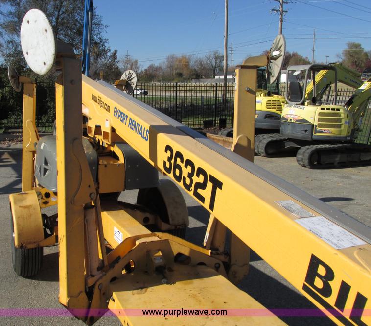 image for item F4029 2007 Bil-jax 3632T pull behind man lift