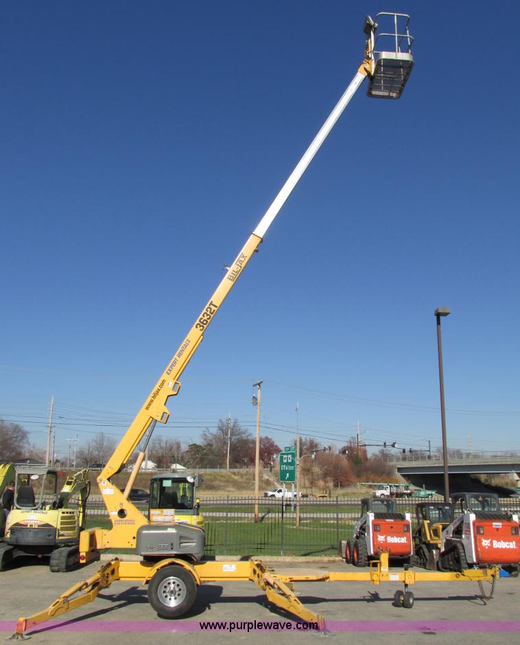 image for item F4029 2007 Bil-jax 3632T pull behind man lift