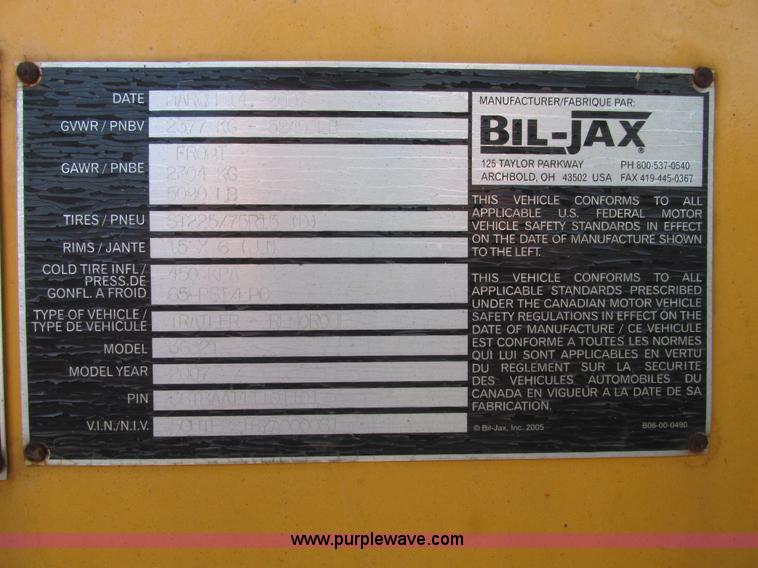 image for item F4029 2007 Bil-jax 3632T pull behind man lift