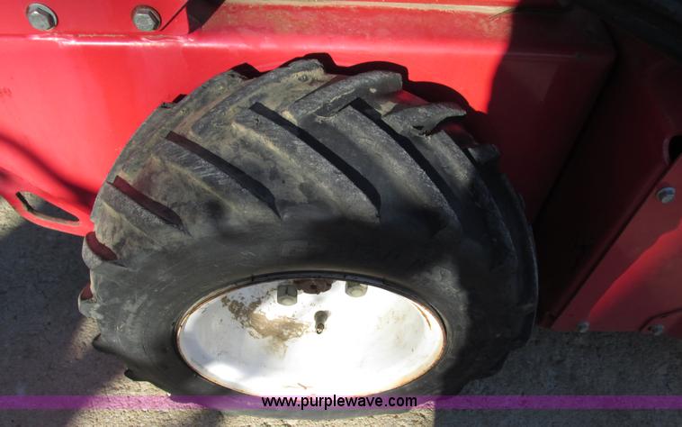 image for item F4030 2006 Barreto 1324-ST walk behind trencher