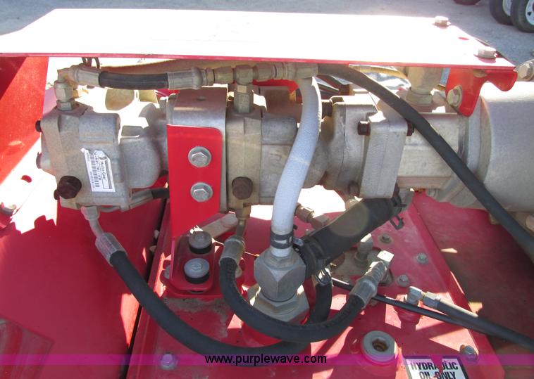 image for item F4030 2006 Barreto 1324-ST walk behind trencher