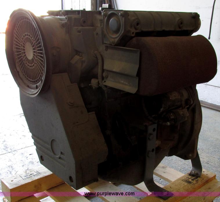 image for item F4031 Deutz three cylinder diesel engine engine