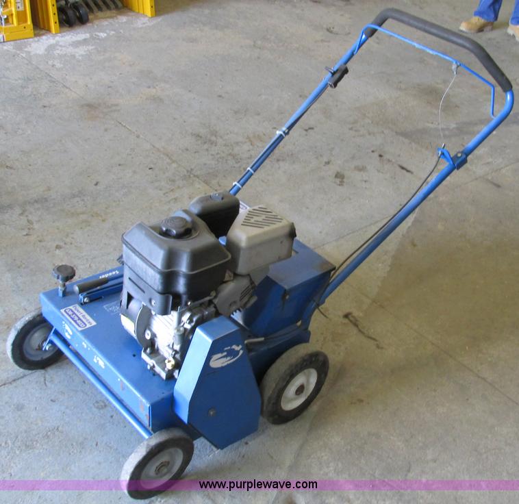 image for item F4032 Blue Bird 22" seeder