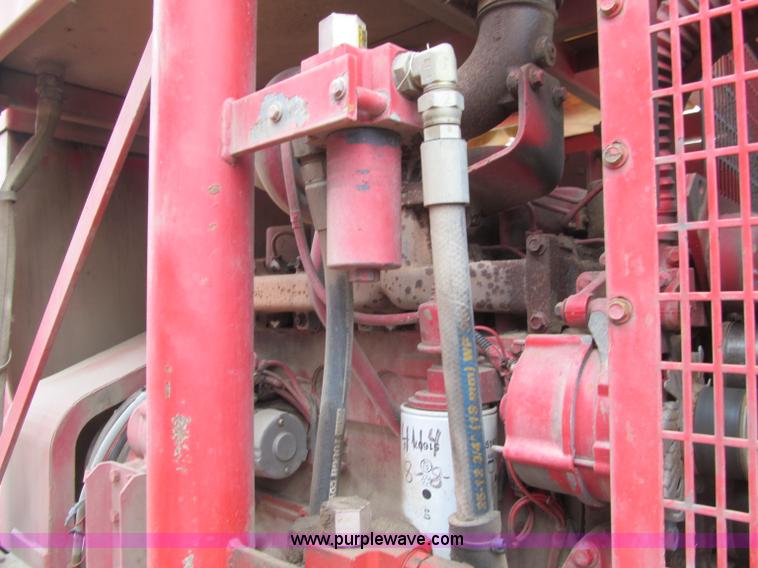 image for item F5552 2003 Sterling SC8000 sweeper/vacuum truck