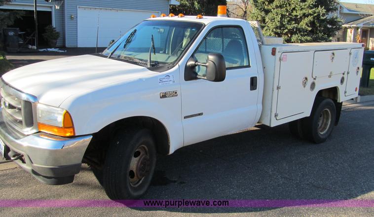 image for item F5555 2001 Ford F350 XL Super Duty service truck