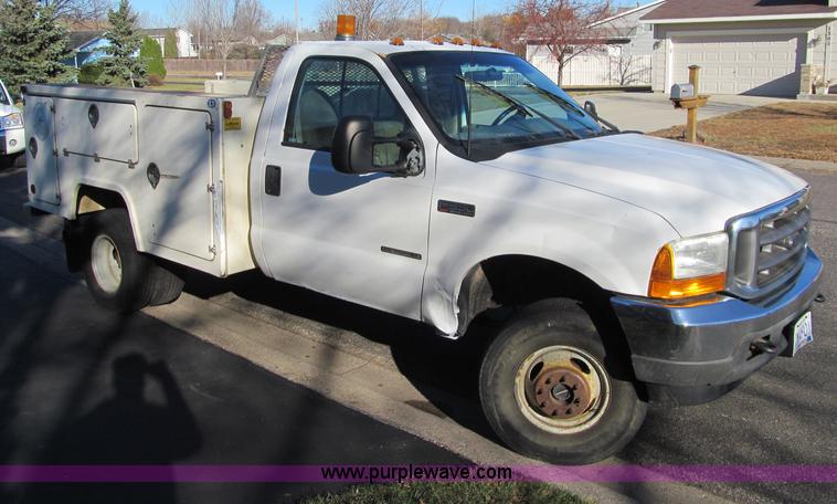 image for item F5555 2001 Ford F350 XL Super Duty service truck