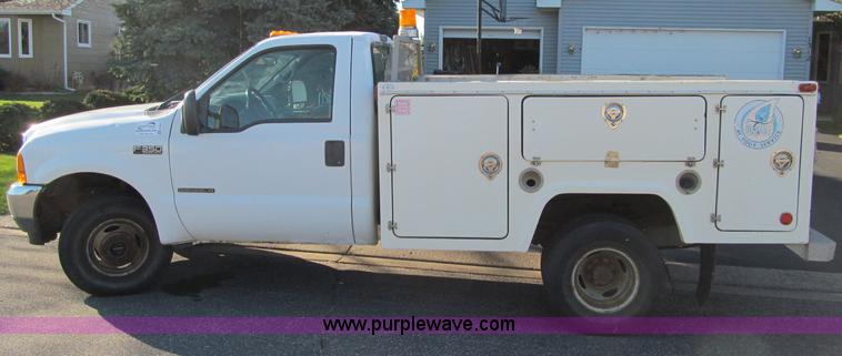 image for item F5555 2001 Ford F350 XL Super Duty service truck
