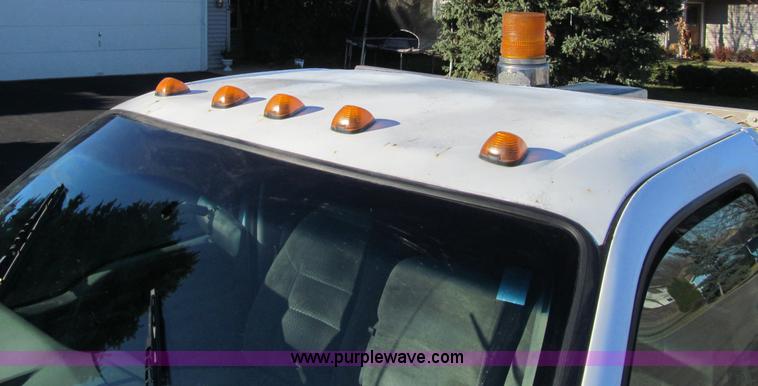 image for item F5555 2001 Ford F350 XL Super Duty service truck