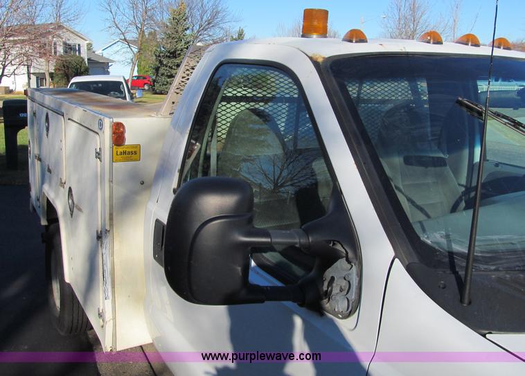 image for item F5555 2001 Ford F350 XL Super Duty service truck