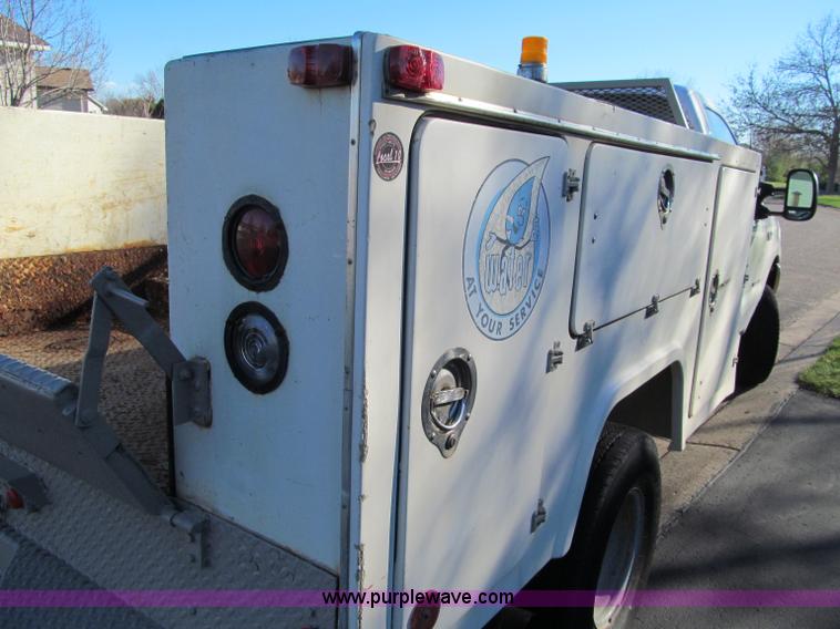 image for item F5555 2001 Ford F350 XL Super Duty service truck