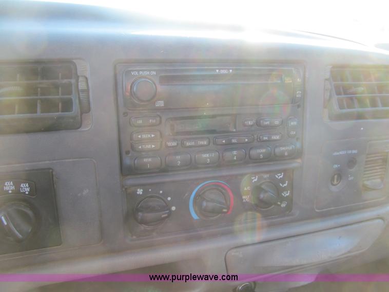 image for item F5555 2001 Ford F350 XL Super Duty service truck