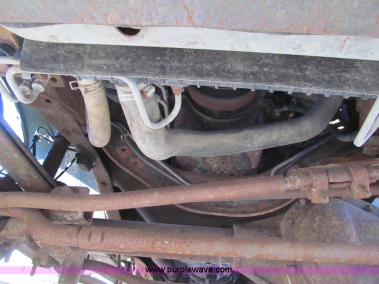 image for item F5555 2001 Ford F350 XL Super Duty service truck