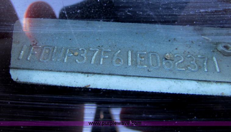 image for item F5555 2001 Ford F350 XL Super Duty service truck