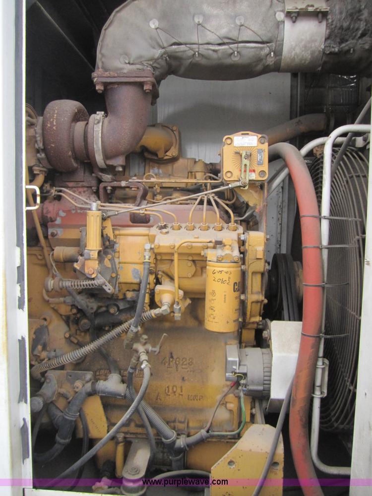 image for item F6538 1995 Caterpillar 125 kW generator