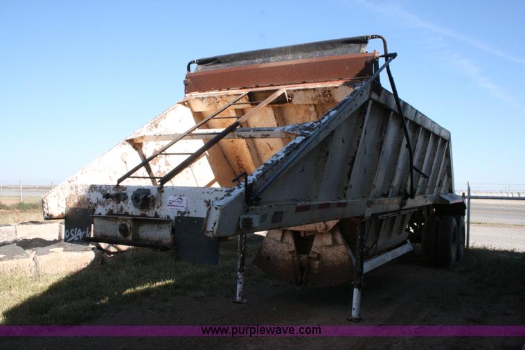 image for item G5541 1982 Fruehauf belly dump trailer