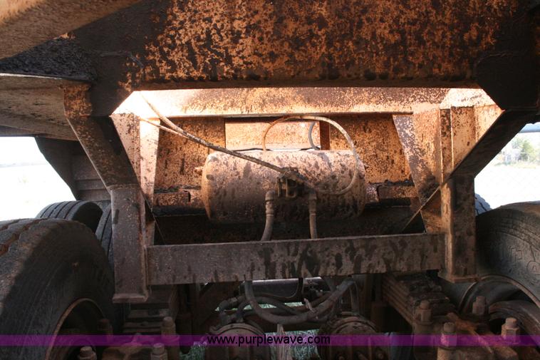 image for item G5541 1982 Fruehauf belly dump trailer