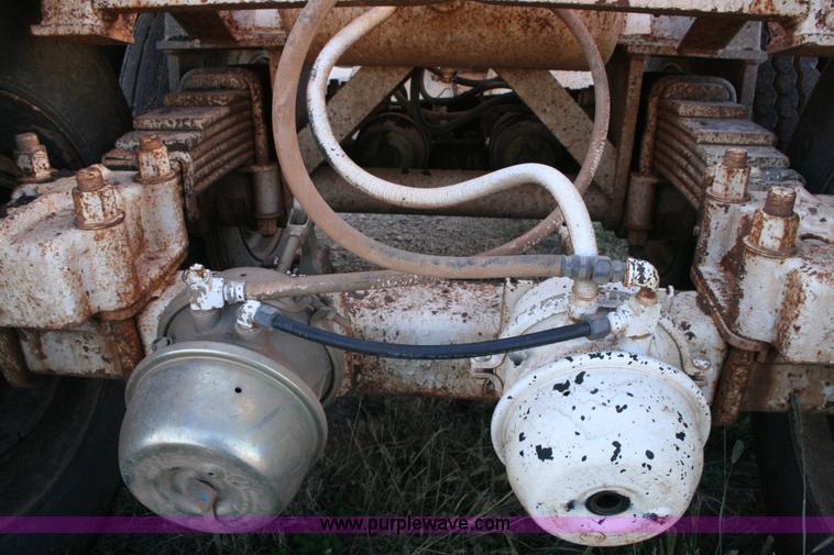 image for item G5541 1982 Fruehauf belly dump trailer