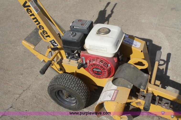 image for item U9708 Vermeer RT60 trencher