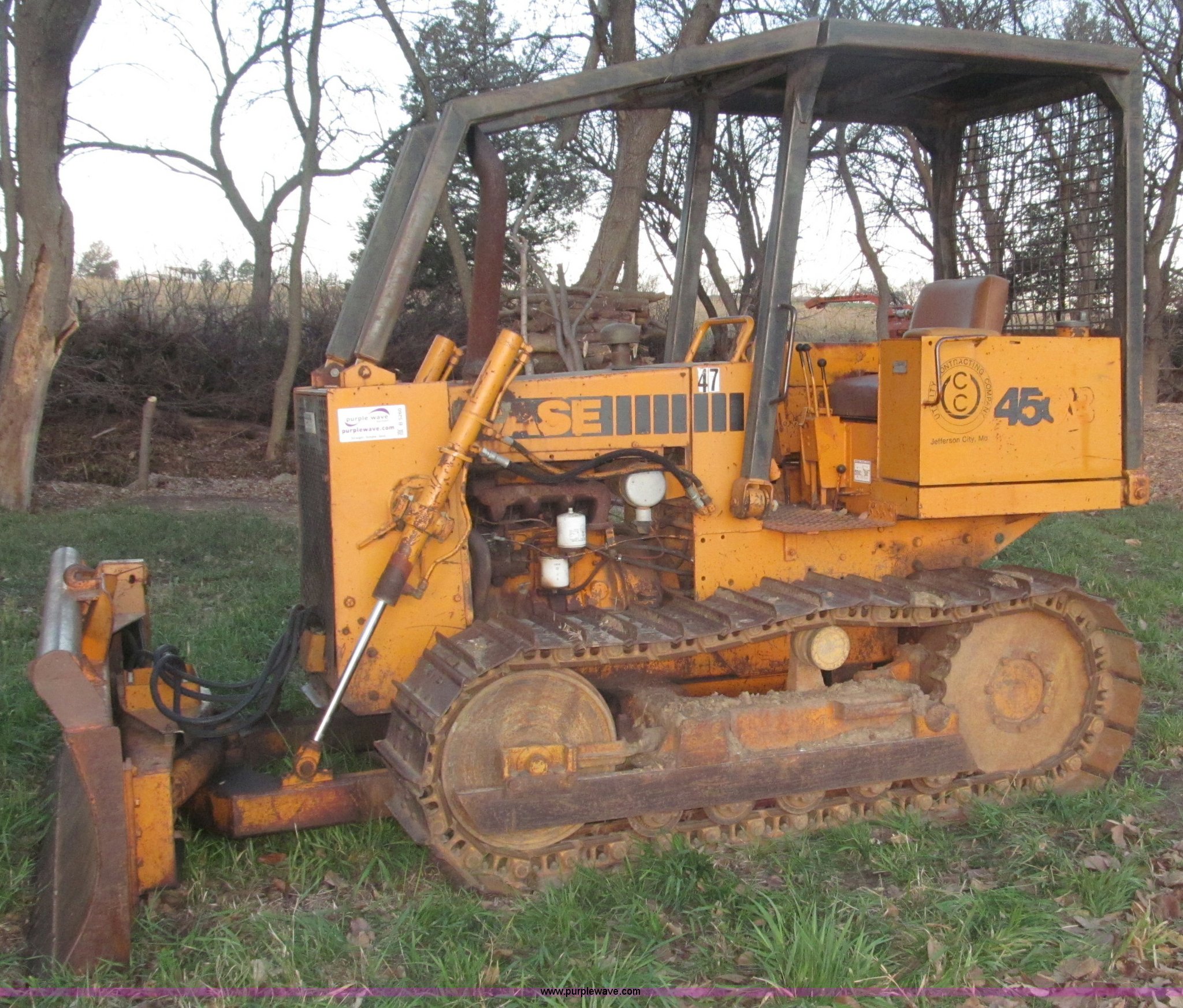 1981-case-450b-dozer-in-middle-creek-ne-item-b5260-sold-purple-wave