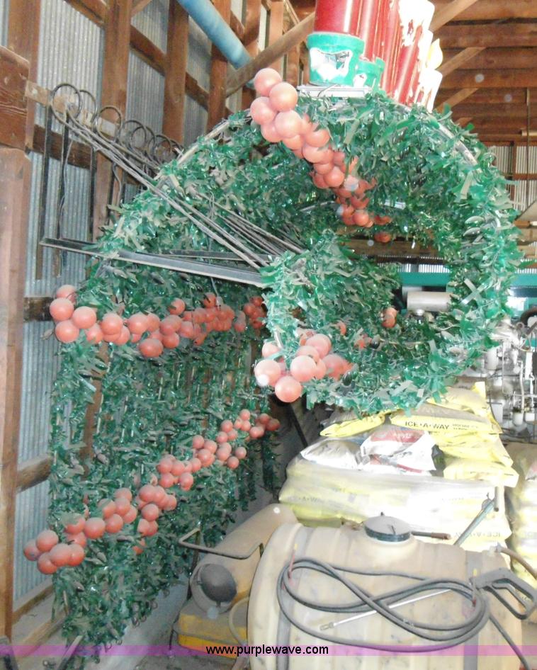 image for item B1661 (22) Christmas light pole decorations