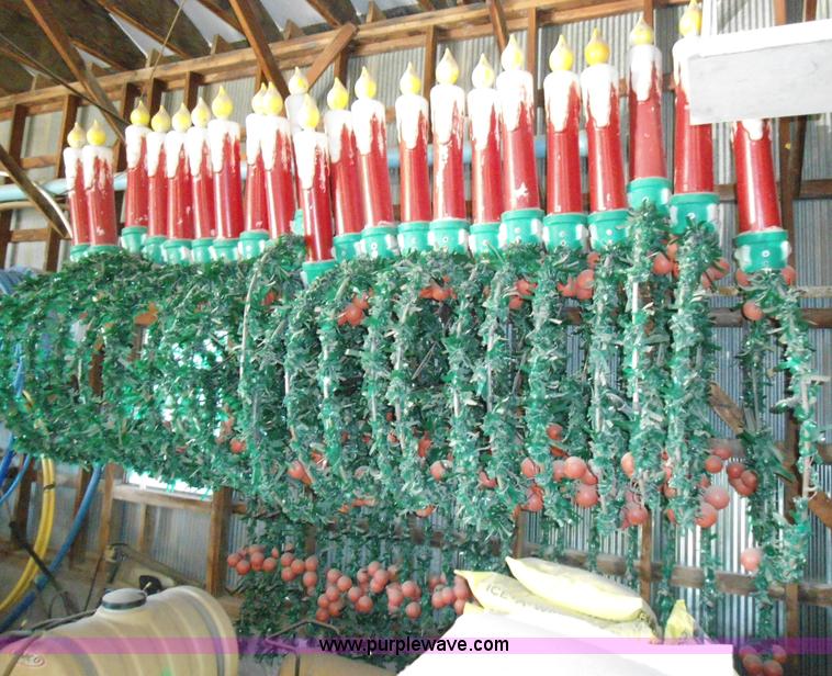 image for item B1661 (22) Christmas light pole decorations