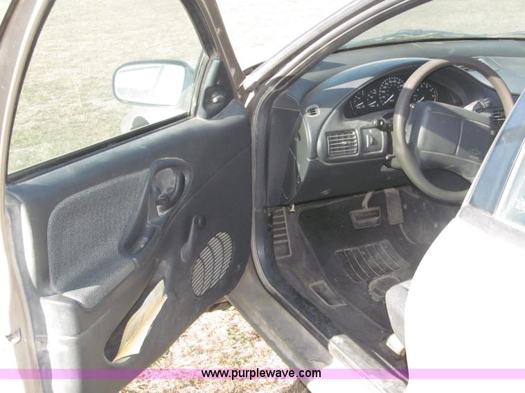 image for item B5276 2002 Chevrolet Cavalier