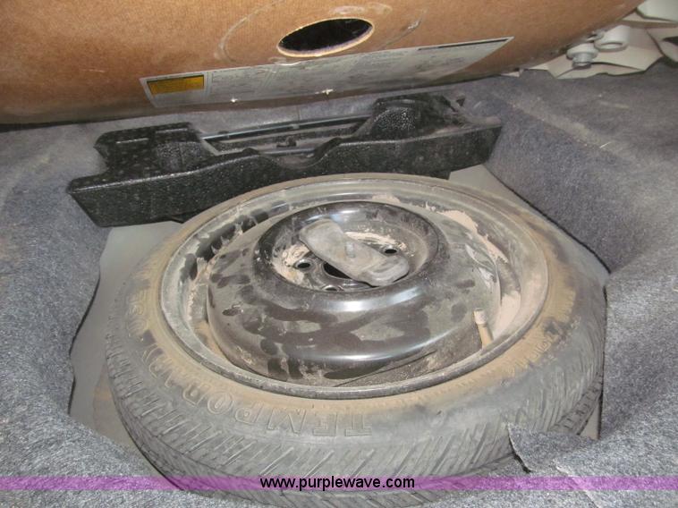 image for item B5276 2002 Chevrolet Cavalier