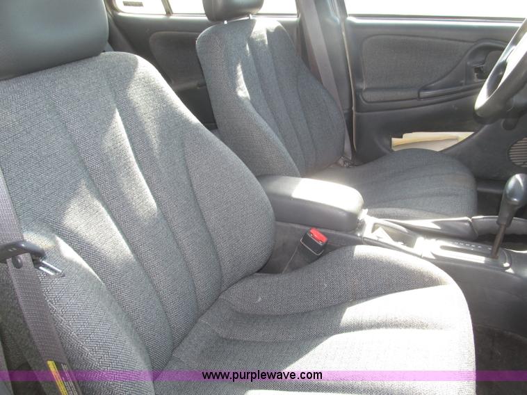 image for item B5276 2002 Chevrolet Cavalier