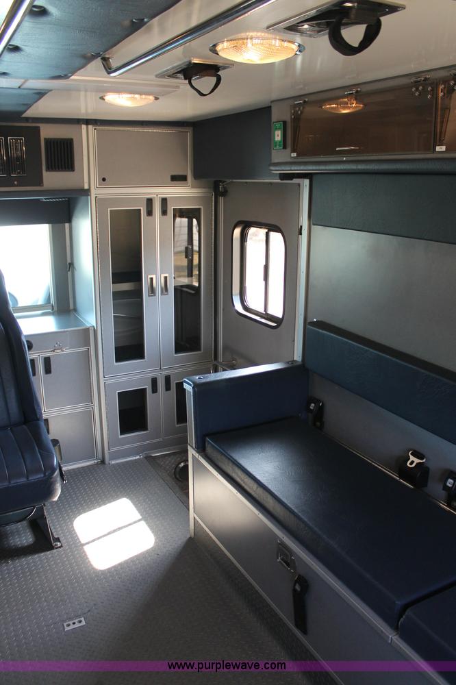 image for item C2711 2006 Ford Medtec E450 ambulance