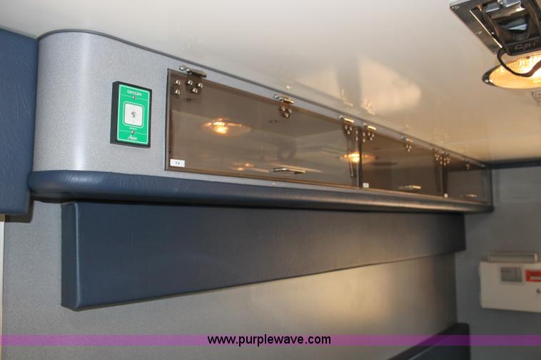 image for item C2711 2006 Ford Medtec E450 ambulance