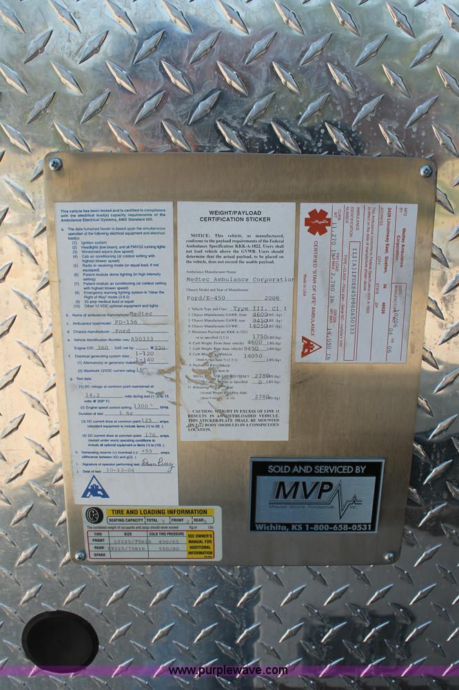 image for item C2711 2006 Ford Medtec E450 ambulance