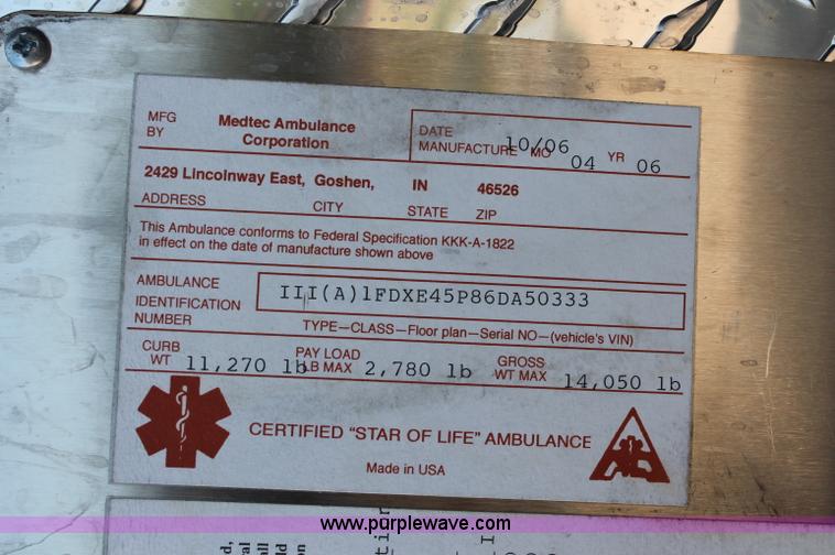 image for item C2711 2006 Ford Medtec E450 ambulance