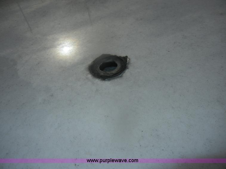 image for item D4642 2000 Ford Crown Victoria Police Interceptor