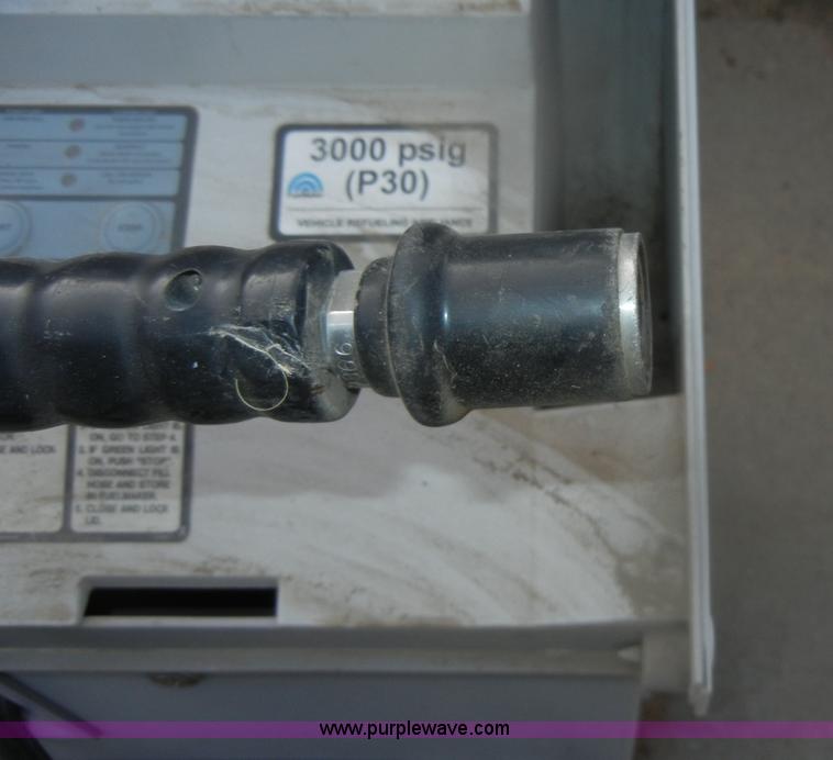 image for item D4642 2000 Ford Crown Victoria Police Interceptor