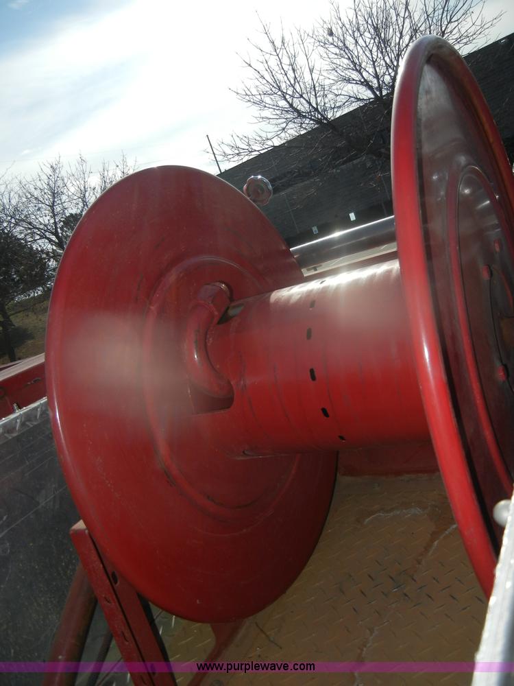 image for item D4643 1987 Ford 8000 fire truck