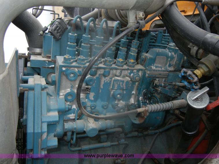 image for item D4673 1995 International 3800 school bus