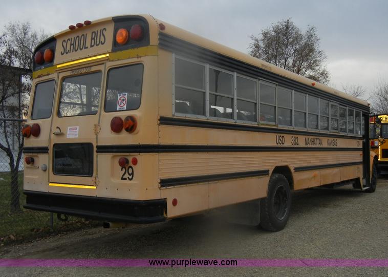 image for item D4674 1995 International 3800 school bus