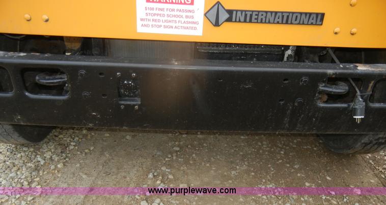 image for item D4674 1995 International 3800 school bus