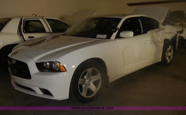 image for item D4713 2012 Dodge Charger SE Police
