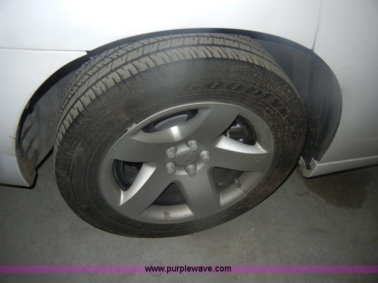 image for item D4713 2012 Dodge Charger SE Police