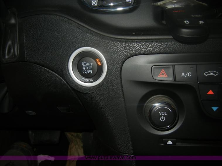 image for item D4713 2012 Dodge Charger SE Police