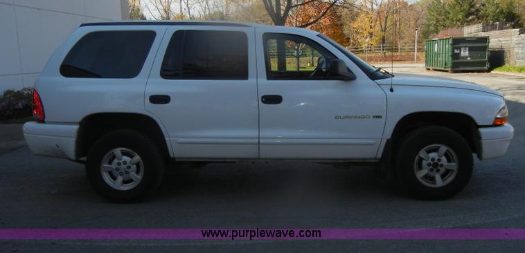 image for item D4728 2001 Dodge Durango SLT SUV