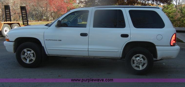 image for item D4728 2001 Dodge Durango SLT SUV